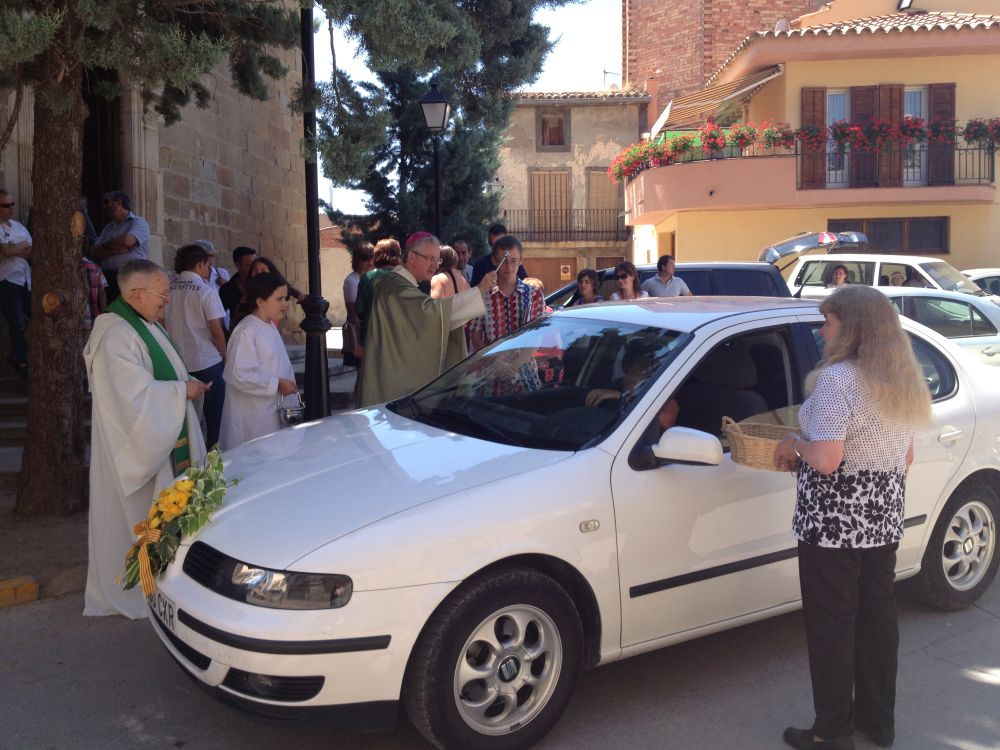 Confirmacions i benedicció dels cotxes a La Fuliola