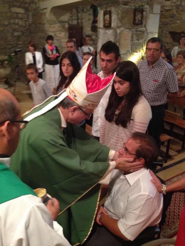 Confirmacions de joves a la parròquia de Sta. Maria de Boldú