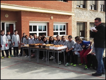 L'escola Bonavista de Bellcaire col·labora amb Mans Unides
